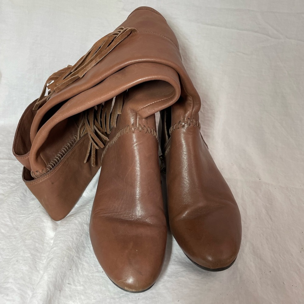 Size 5 House of Harlow Brown/Tan boots